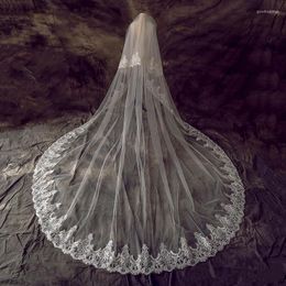 Bridal Veils Charming Ivory 3 Metres Long Train Applique Edge Blusher Face Wedding Accessories