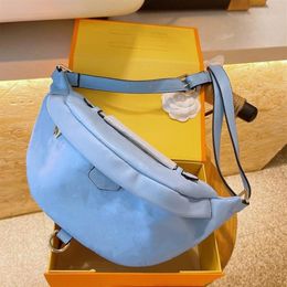 2021 newest Fanny Pack fashion waist bag winter design chest women handbag purses all Colour cute crossbody bags unisex shoulder1899