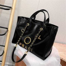 50% off Luxury Classics Women's Handbags Beach Metal Pearl Letter Badge Tote Bag Small Leather Large Chain Wallet ZM30