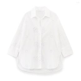 Women's Blouses High-quality Women's Pure White Shirt Hollowed Out Embroidery Top Long-sleeved Lapel Fashion Girly Cute Blouse