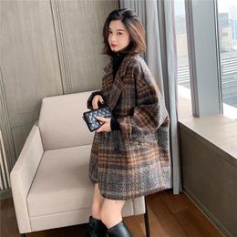 Blends Women's Winter Coats New Trend Vintage Plaid Jackets Super Hot Korean Thick Warm Outwear Winderproof Slim Cardigan Faux Clothes