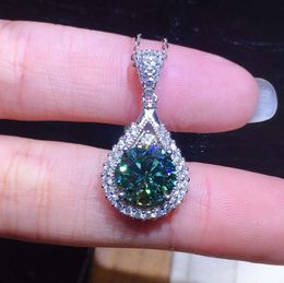 Classic Round Cut Emerald Green Cubic Zirconia Crystal Stone Pendant Necklace Silver Colour Clavicle Chain Banquet Party Jewellery