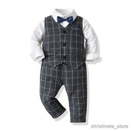 Kleidungssets Frühling Herbst Baby Junge Gentleman Anzug Blaues Hemd mit Krawatte + karierte Weste + Hose Formelle Kinderkleidung Set Hochzeit Party Kleid R231127