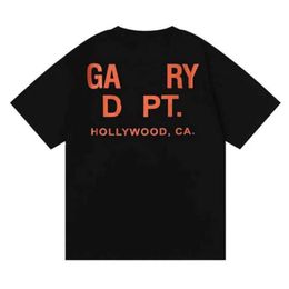 Mens T-shirts Galleryes depts Designer Summer Gallary Shirt Alphabet Printed Star Same Round Neck Short Sleeve T-shirt for Men and Women h09
