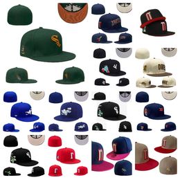 2023 Taillierte Designer-Größe Baseball-Fußball Flache Freizeitkappen Buchstabenstickerei Baumwolle Alle Teams Sport World Patched Full Closed Ed Hats Mix Order 7-8