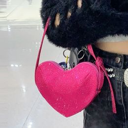 Evening Bags Heart Shaped Party For Women Luxury Designer Handbag Purse 2023 Fashion Shiny Diamond Mini Shoulder Clutch Bag 231127