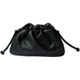 BottegavVeneta Designer cloud Shoulder Bags Cloud Bag Pleated Bag Grab Bag New Niche Design Bag Versatile Cross Body Leather Soft Leather Bag for WomenV74VV74VVWNH