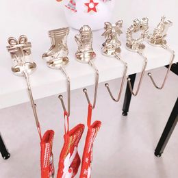 Decorative Objects Christmas Silver Stocking Hooks Snowflake Mantel Clip Holders Xams Decor For Home Ornament Gift Fireplace Sock Hanging Pendant 231128