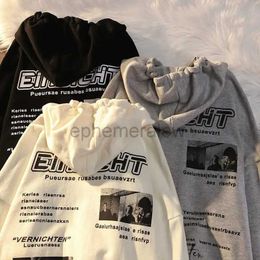 Erkek Hoodies Sweatshirts American Retro Hip Hop Kişilik Mektubu Baskılı Kapşonlu Kazak Çift Sonbahar ve Kış Gevşek Erkekler ve Erkekler Uzun Kollu Y2KZLN231128