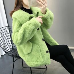 Fur New Korean Women Winter Faux Fur Jackets Coat Thicken Warm Faux lamb Wool Coat Ladies Loose Casual Short Outwear Tops R813