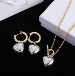 INS Style Heart Pendant Necklace Popular Designer Necklaces 18K Gold Chain for Women Jewellery Accessories Selected Lovers Gifts
