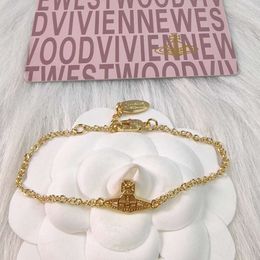 Designer viviene Westwood New Viviennewestwood 23 New Products Empress Dowager Little Saturn Bracelet Minimalist and Personalized Niche Planet Jewelry