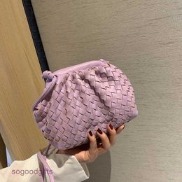 Ayd Botegss Bag MINI Jodie Ventss Net red envelope female 2023 new style foreign cloud bag soft leather hand holding one shoulder oblique cross wrinkled dumpOSI0