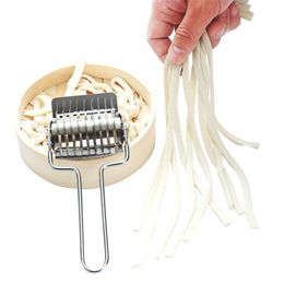 Stainless Steel Noodle Lattice Roller Shallot Cutter Pasta Spaghetti Maker Machines Manual Dough Press Baking Pastry Tools Q780