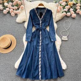 Casual Dresses Vintage Embroidered Denim Dress With Belt V-neck Long Sleeved Single Breasted Luxury A-Line Fashion All-match