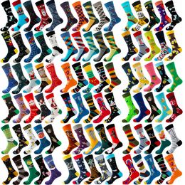 300 Style Happy Sock Men Socks Design Plaid Colourful Business Party Dress Funny Woman Socks Cotton Geometric Harajuku 210727
