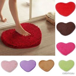Carpets Carpet Love Shaped Cute Bedroom Bathroom Household Products No Hair Dropping Comfortable Soft Good Water Absorbing Floor Mat