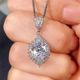 Brilliant Oval Red Garnet Cubic Zirconia Pendant Necklace Anniversary Party Luxury Lady's Necklaces Gift New Jewellery