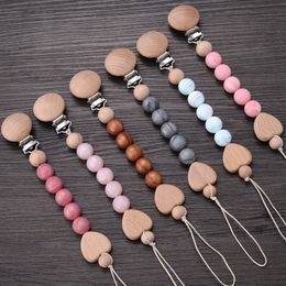 Baby Teethers Toys Beech Pacifier Clips Heart Wood Silicone Chain Clip Pendant Dummy Nipple Holder Antidrop Accessory 230427