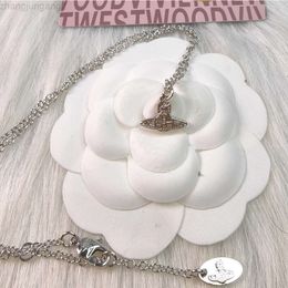 Designer viviene Westwoods New Viviennewestwood 23 New Western Empress Dowager Little Saturn Necklace Simple and Personalised Classic Planet Sweater Chain