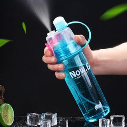 Water Bottles 400/600 ml Portable Water Button Sport Cycling Mist Spray Creative Cover Cool Gym Beach Leak-proof Summer Drinking Fitness 230428