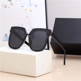 2024 wholesale Top luxury Sunglasses polaroid lens designer womens Mens Goggle senior Eyewear For Women eyeglasses frame Vintage Metal Sun Glasses With Box