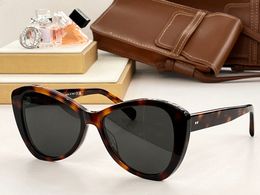 Men Sunglasses For Women Latest Selling Fashion Sun Glasses Mens Sunglass Gafas De Sol Glass UV400 Lens With Random Matching BOX 40270
