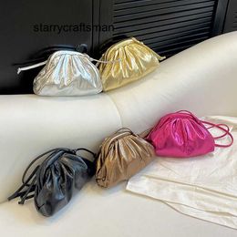 Women Handbag Botteg Venet Pouch Advanced Cloud Bag for Women 2023 New Fashion Versatile One Shoulder Diagonal Straddle Bright Crystal Mini Clip