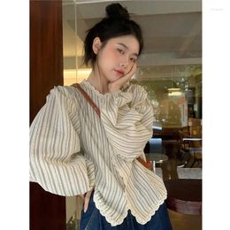Women's T Shirts Lace Patchwork Long Sleeve Pullovers Fashion Tops Loose Ladies Spring Autumn Thin Sweet 2023 T-Shirts V-neck Women Clothing