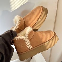 Comfy Warm Snow Boots Real Fur Ankle Boots Winter Fashion Platform Yarn Embroidery Bohemia Styles Sweet Bow shoes Round Tote Comfortable Casual