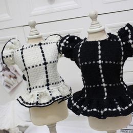 Dresses Pet Dog Dress Winter Handmade Puppy Thicken Woollen Fabric Outwear Inlay Pearl Bead Flare Sleeve Clothes For Small Dogs Poodle