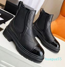 leather overshoot combat Colour contrast low heel Martin ankle luxury designer Knight boots