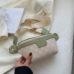 Chest Bag Women Designers Plaid PU Leather Waist Bags For Women Waist Packs Stylish Fanny Pack Wide Strap Crossbody 0312425