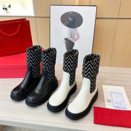 Luxury New Autumn and Winter Boots Top Brand Women's Designer Black Boots Martin Boots Long Sleeve Boots Leather Boots Factory Boots size 35-41 with box