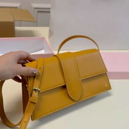 top quality designer bags Le women Handbags Cross Body Bags Le bag High grade Retro Messenger bags leather totes