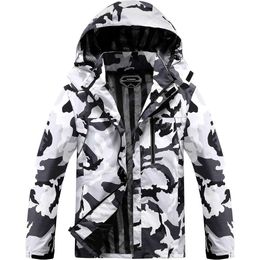 Men's parka outdoor lightweight soft shell raincoat suitable for hiking trips waterproof and rainproof jacket Size S-XXL 7WZTD