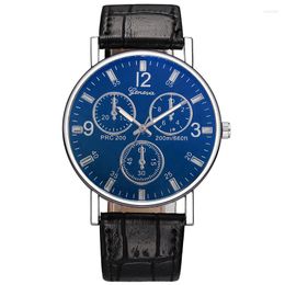 Wristwatches Blue Light Watch Neutral Women Fashion Men's Real Belt Quartz Gift