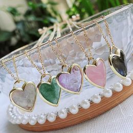 Pendant Necklaces Dome Cameras Healing Natural Crystal Pendant Necklace for Women Heart Shaped Stone Charm Opal Moonstone Pink Quartz Purple Crystal AA230428