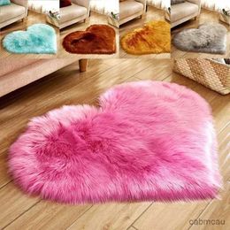Carpets Imitation Wool Carpet Heart Shape Fluffy Bedside Decoration Rose Plush Bedroom Rugs Furry Living Room Sofa Carpet Chair Cushion