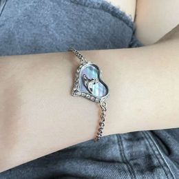 Designer vivienen Westwoods New Viviane Empress Dowager Love Saturn Beimu Bracelet Ins Small Fragrant Wind Shell Peach Heart Handicraft High Version2566
