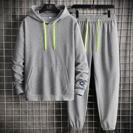 Men's Tracksuits Tracksuit Men 2 Piece Grey Track Suits Men Spring and Autumn Gym Clothes Sports Wear Jogger Suit For Men Fleece Sweatsuit 230428