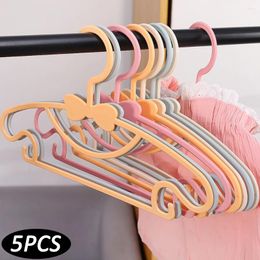 Hangers 1/5PCS Children Clothes Hanger Closet Wardrobe Storage Organizer Kids Room Drying Racks Non-slip Plastic Clothing Display