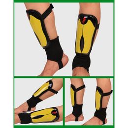 Protective Gear 1Pair Professional Soccer Football Shin Guard Teens Socks Pads Sports Shields Legging Sleeves Protective Gear 231127