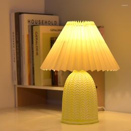 Table Lamps Modern Pleated Lamp For Bedroom Bedside Pleats Fabric Ceramics Desk Night Light Indoor Lighting Living Room Decor