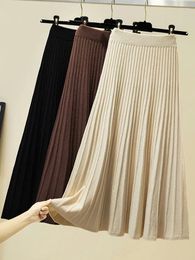 Skirts Knitted Women Autumn Thick Pleated Long Skirt Vintage High Waist Ribbed Female Solid Casual Streetwear 2023