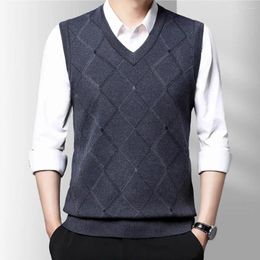Men's Vests Solid Color Men Vest Stylish V-neck Knitted Warm Windproof Soft Sleeveless Top For Autumn/winter Geometric Rhombus