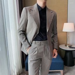 Men's Suits 23 High-end (suit Trousers) Fashion Handsome Suit Men Four Seasons Slim Single-breasted Jacket Plaid Casual Two-piece