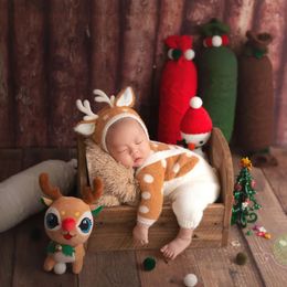 Keepsakes born Pography Christmas Clothing Cute HatTopPants 3Pcs/Set Baby Po Props Accessories Studio Shoot Clothes Outfits 231129