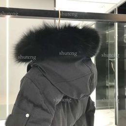 Puffer Jackets Men Designer Real Outdoor Scissors Outerwear Hooded Fourrure Manteau Down Jacket Coat Hiver Parka 692