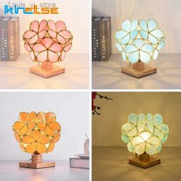 Table Lamps Nordic Copper Glass Flowers Table Light E27 Tiffany Stained Glass Petal Bedroom Bedside Night Stand Lamp Home Decoration Light YQ231129